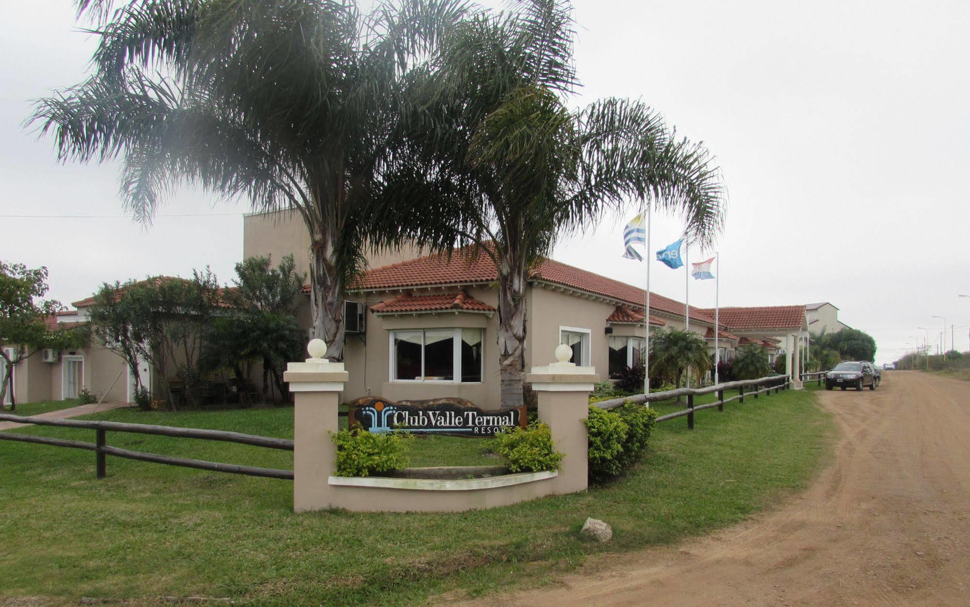 Club Valle Termal Resort Federación Kültér fotó